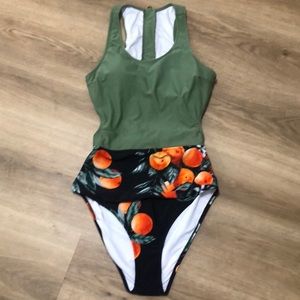 Cupshe one-piece bathing suit